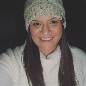 Meet your Posher, Christina